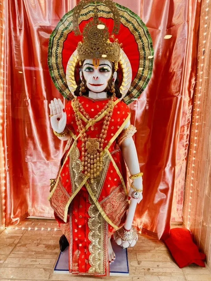 Hanuman Ji at Shri Maha Kali Bhameshwari Mandir, dressed in the shringar of a different day (1 of 9)