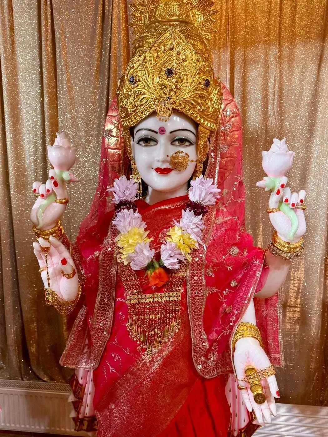 Maa Lakshmi at Shri Maha Kali Bhameshwari Mandir, dressed in the shringar of a different day (11 of 11)