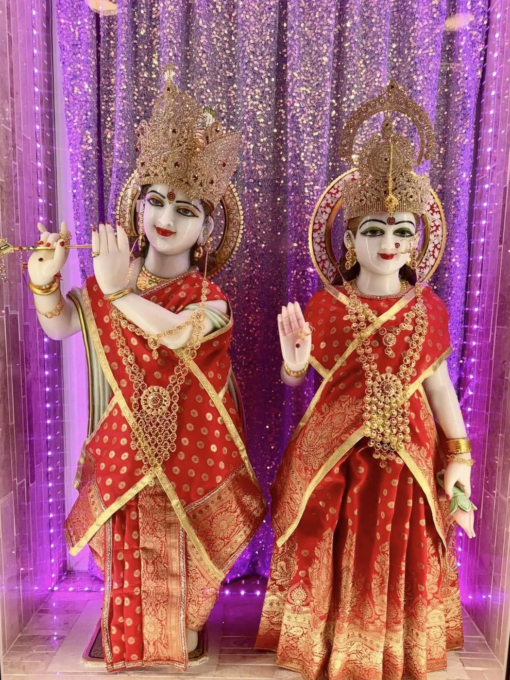 Radha–Krishna at Shri Maha Kali Bhameshwari Mandir, dressed in the shringar of a different day (5 of 7)