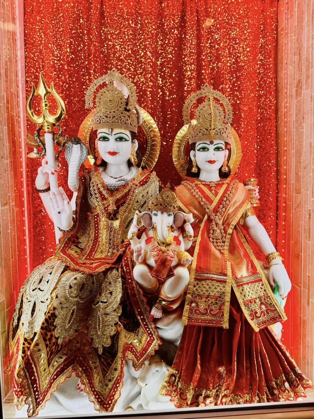 Shiv Parivar at Shri Maha Kali Bhameshwari Mandir, dressed in the shringar of a different day (2 of 5)